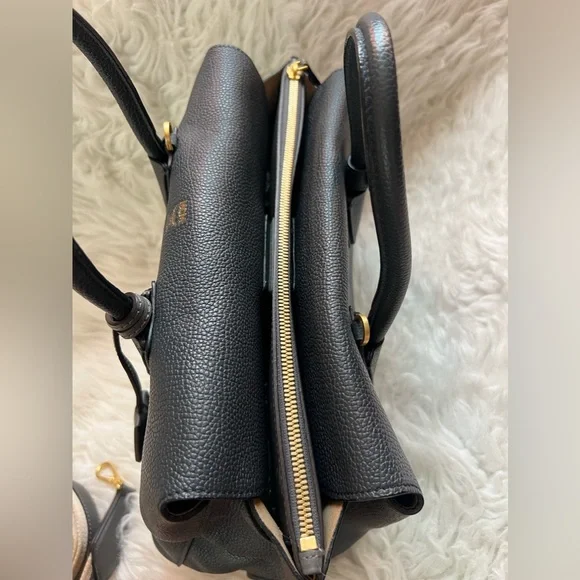 NWOT MCM PHANTOM MILLA 2 way - Picture 12 of 15